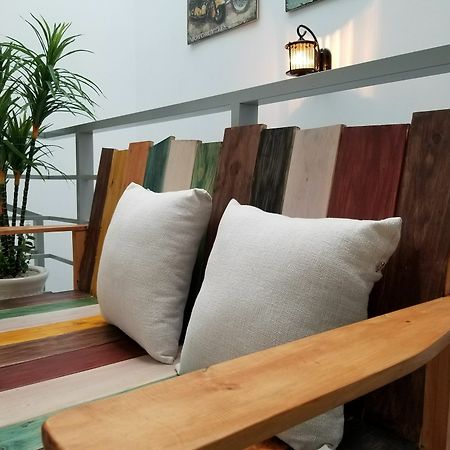 Timemark Travel Homestay & Hostel โฮจิมินห์ซิตี้ ภายนอก รูปภาพ