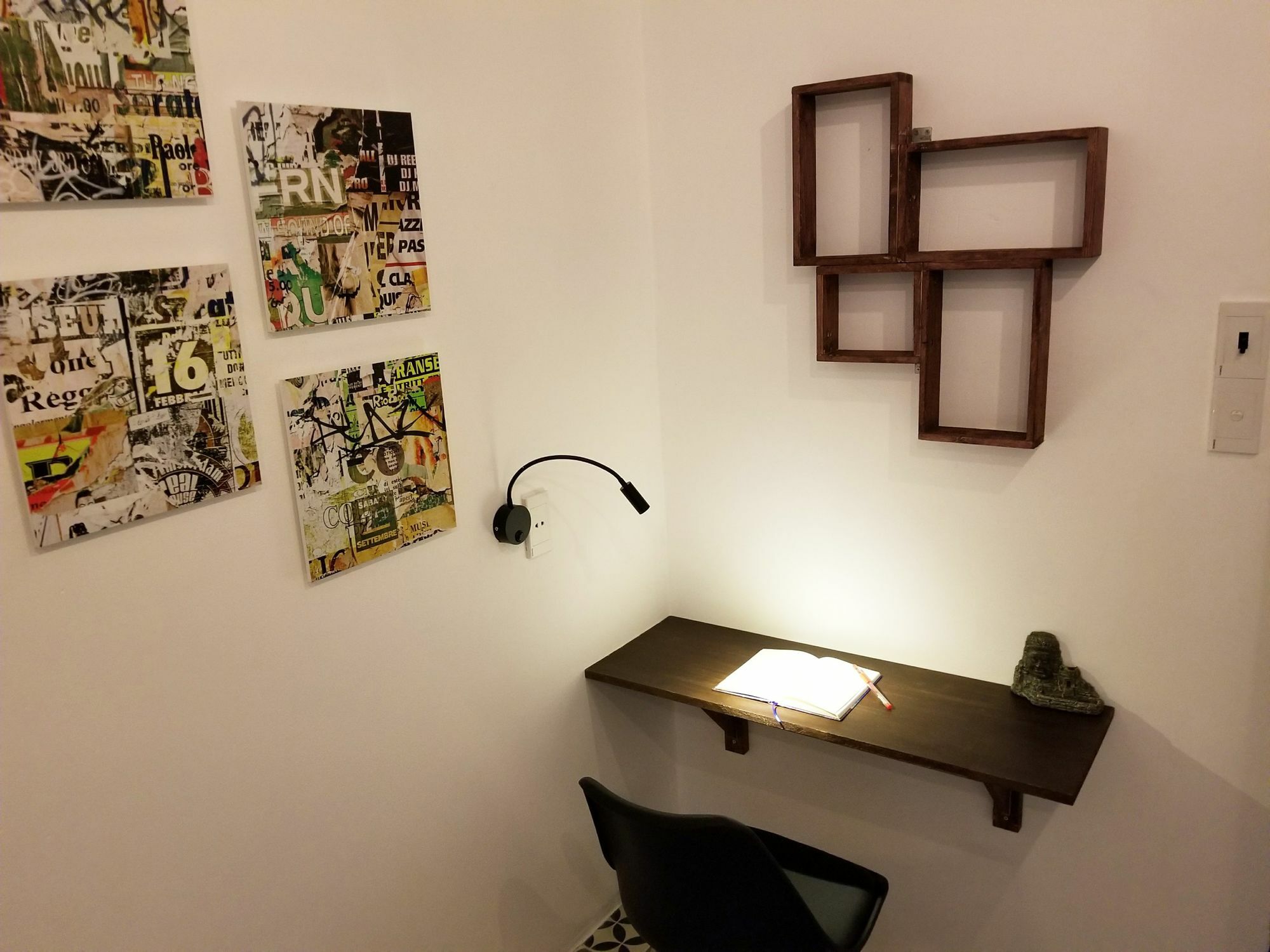 Timemark Travel Homestay & Hostel โฮจิมินห์ซิตี้ ภายนอก รูปภาพ