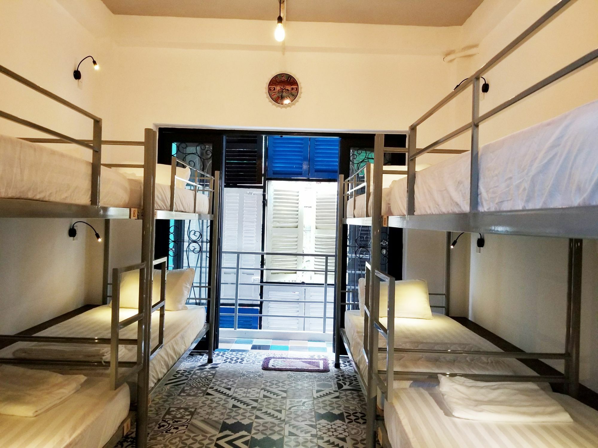 Timemark Travel Homestay & Hostel โฮจิมินห์ซิตี้ ภายนอก รูปภาพ
